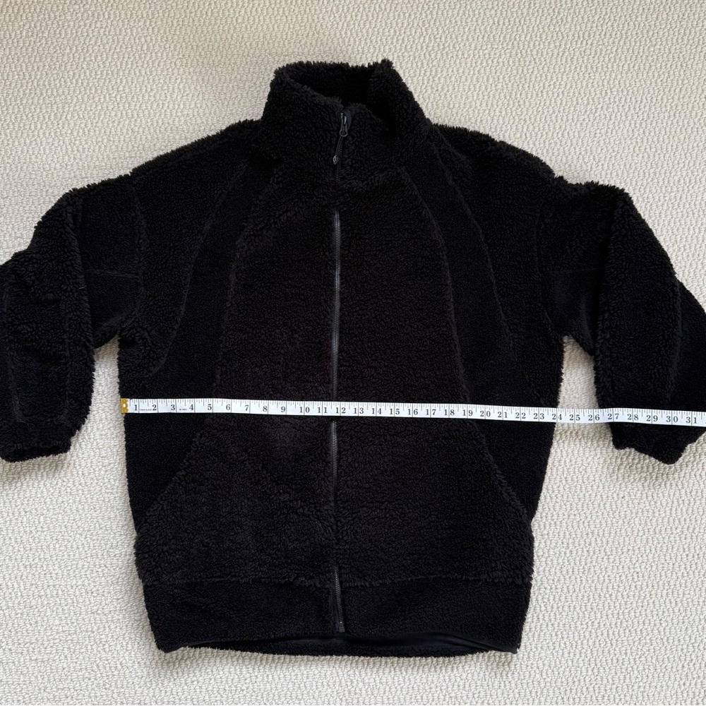 Lululemon Long Textured Fleece Jacket in Black Size 2 - Picture 10 of 10